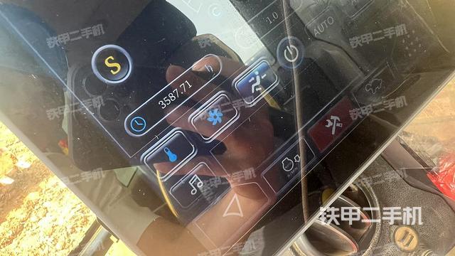 小時(shí)表（駕駛室部分）