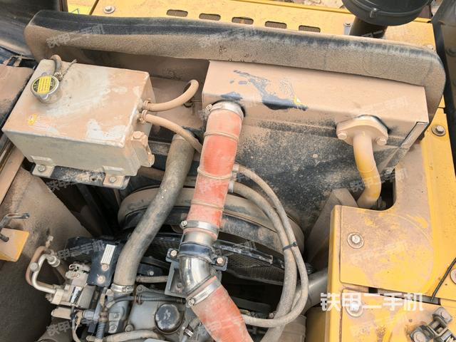 水箱+风扇特写(上车部件) 水箱+风扇特写(上车部件)