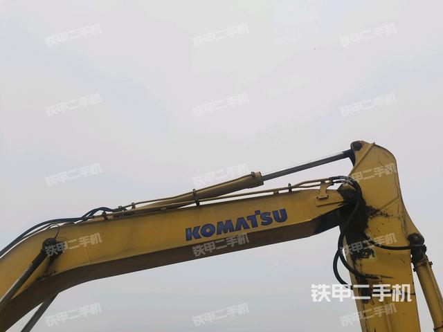 小臂整體右前(工作和回轉(zhuǎn)裝置) 小臂整體右前(工作和回轉(zhuǎn)裝置)