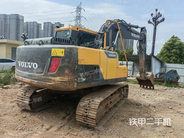 沃爾沃EC120D挖掘機