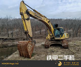 哈尔滨小松PC360-7挖掘机实拍图片