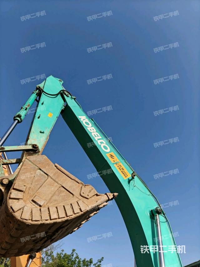 小臂整體左后（工作和回轉(zhuǎn)裝置）