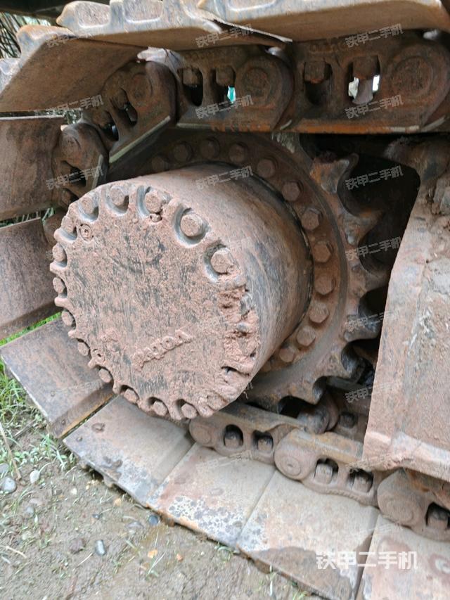右側(cè)履帶整體(行走機(jī)構(gòu)) 右側(cè)履帶整體(行走機(jī)構(gòu))