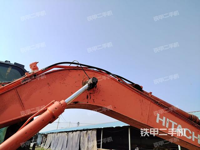 大臂整體?右側(cè)(工作和回轉(zhuǎn)裝置) 大臂整體?右側(cè)(工作和回轉(zhuǎn)裝置)