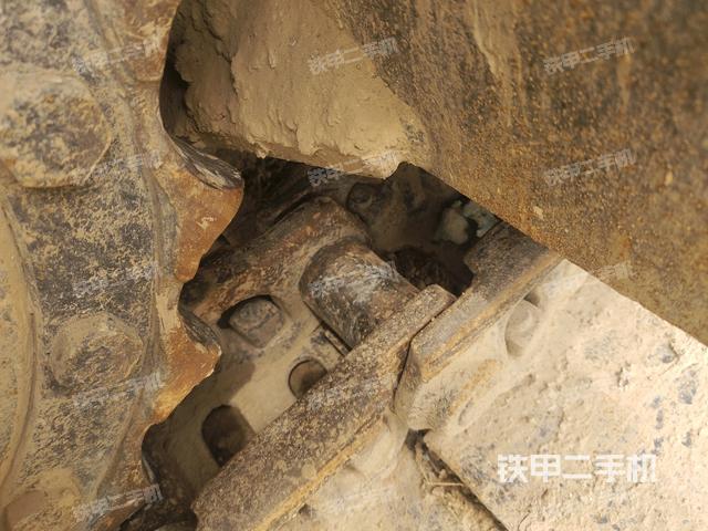 右侧履带整体（行走机构）