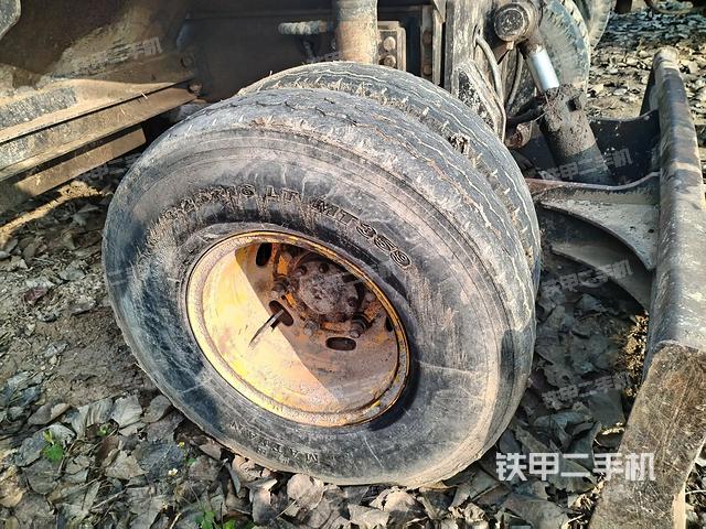左驅(qū)動輪(行走機(jī)構(gòu)) 左驅(qū)動輪(行走機(jī)構(gòu))