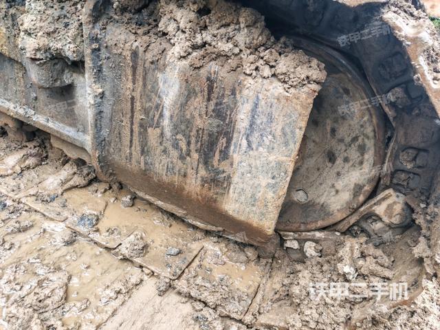 右侧行走马达盖板（行走机构）