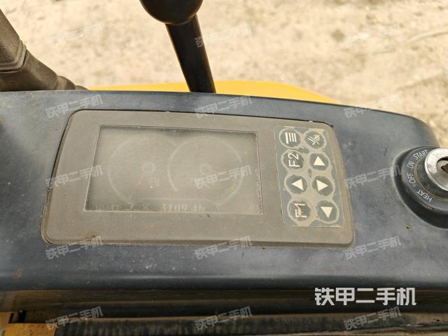 小時表(駕駛室部分) 小時表(駕駛室部分)
