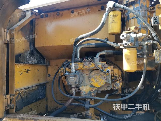 液压泵斜45 右(大件舱室) 液压泵斜45 右(大件舱室)