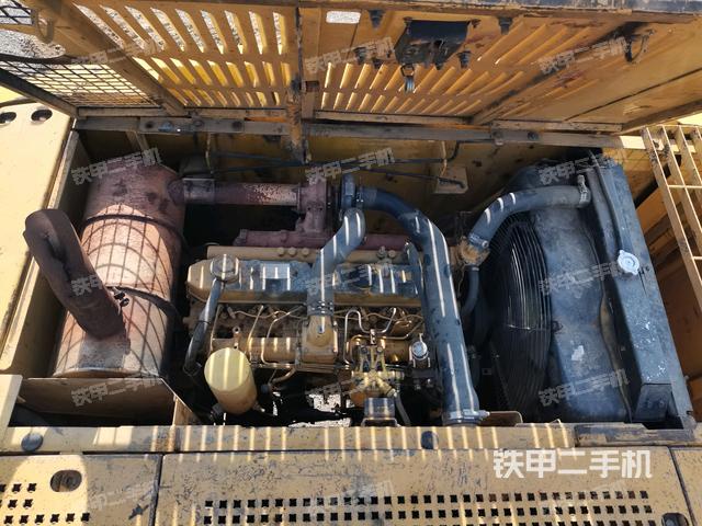 发动机室(上车部件) 发动机室(上车部件)