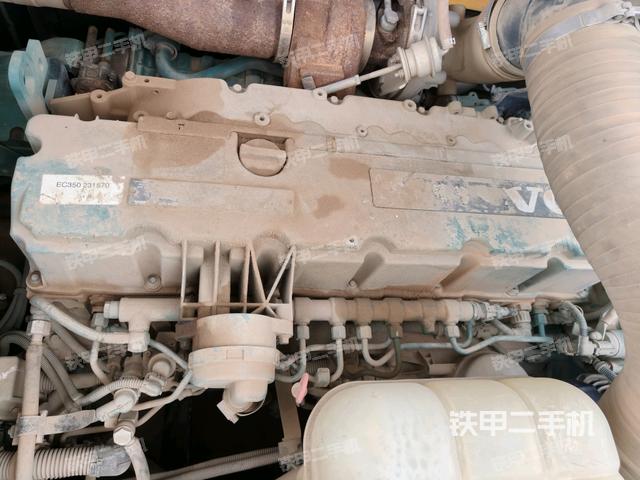 駕駛室頂部俯視(上車部件) 駕駛室頂部俯視(上車部件)