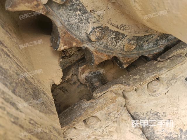 左侧行走马达盖板（行走机构）