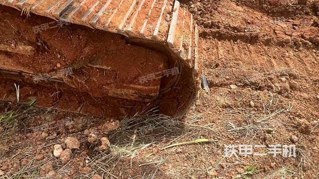 左導(dǎo)向輪（行走機(jī)構(gòu)）