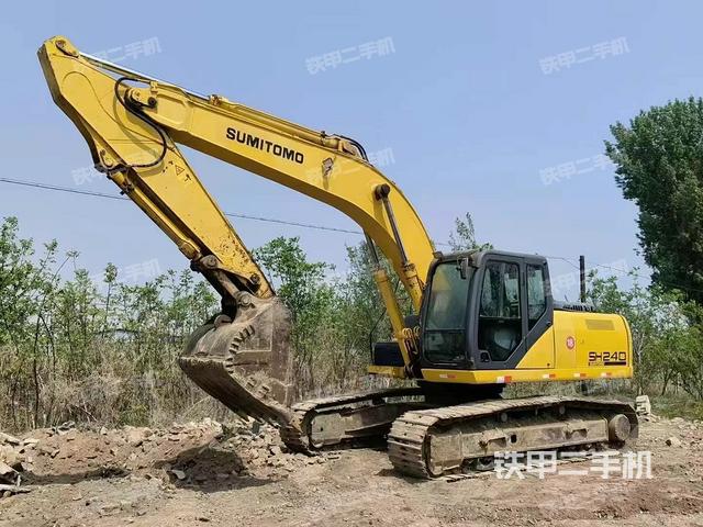住友SH240-5挖掘機(jī)