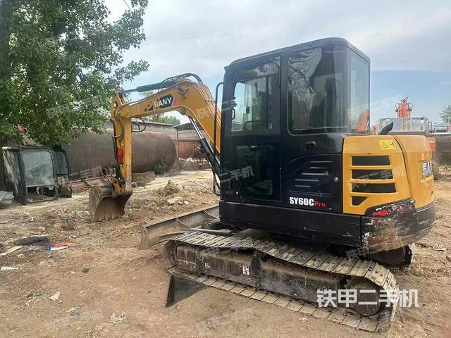 整機右后45°（整機外觀）