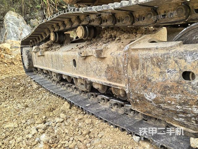 单侧履带整体（整机外观）