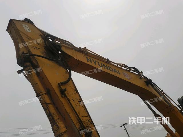 大臂整體?右側(cè)(工作和回轉(zhuǎn)裝置) 大臂整體?右側(cè)(工作和回轉(zhuǎn)裝置)
