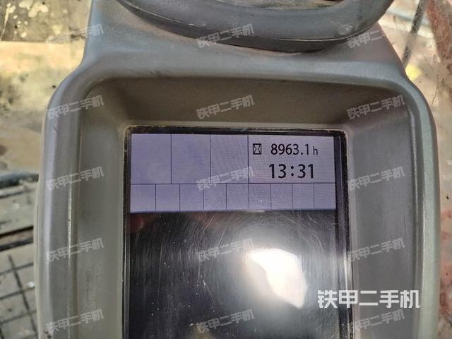 小時(shí)表(駕駛室部分) 小時(shí)表(駕駛室部分)