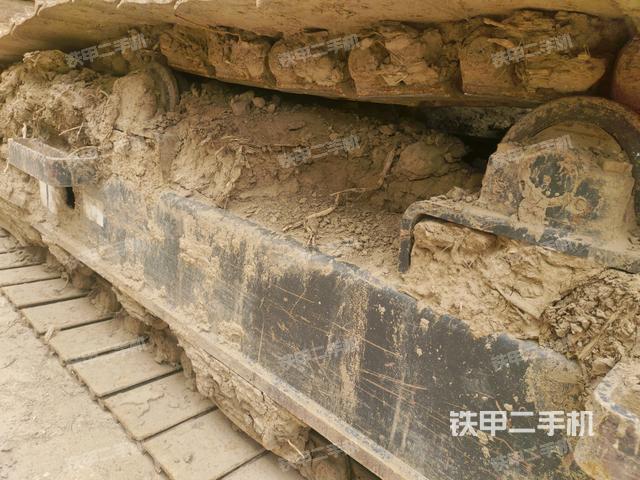 右侧履带整体（行走机构）