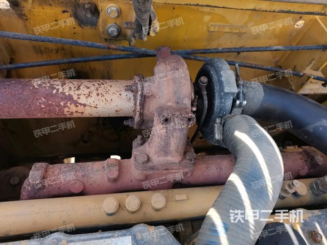 增压器特写(上车部件) 增压器特写(上车部件)