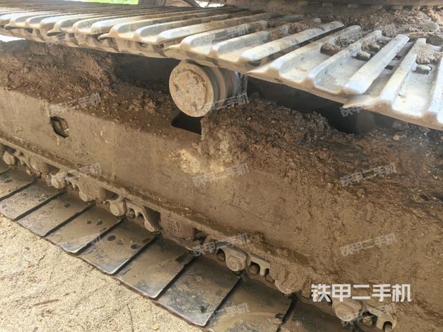 右驅(qū)動(dòng)輪(行走機(jī)構(gòu)) 右驅(qū)動(dòng)輪(行走機(jī)構(gòu))