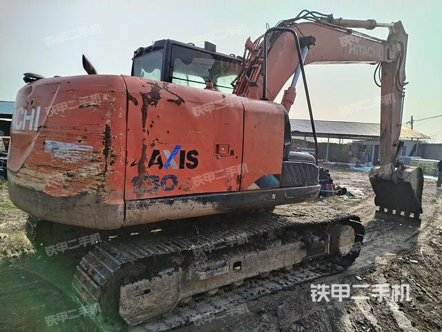 右后45(整機(jī)外觀) 右后45(整機(jī)外觀)