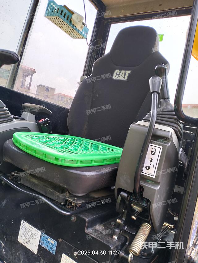 驾驶室整体（整机外观）