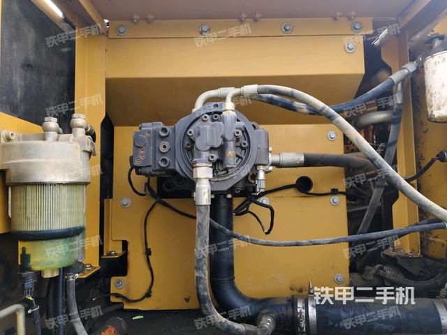 液压泵室(大件舱室) 液压泵室(大件舱室)