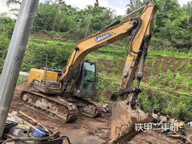 右前45(整机外观) 右前45(整机外观)