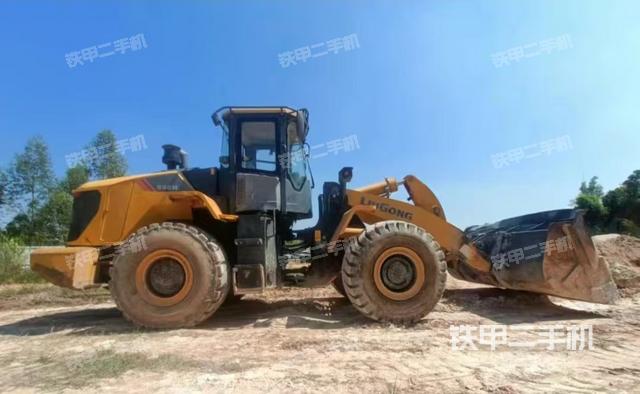 整机右后45°(整机外观及大件) 整机右后45°(整机外观及大件)