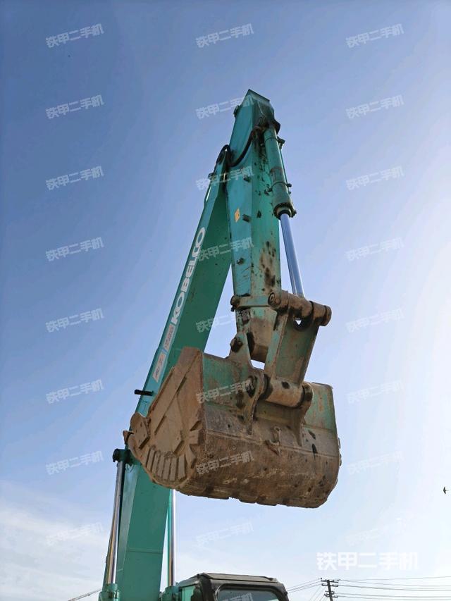 大臂整體?右側（工作和回轉(zhuǎn)裝置）