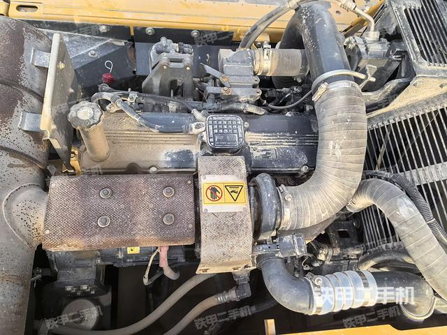 发动机整体俯视（整机外观）