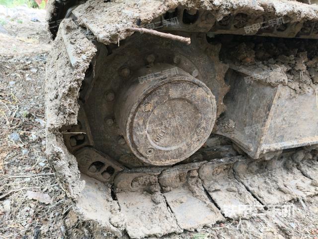 左驅(qū)動(dòng)輪(行走機(jī)構(gòu)) 左驅(qū)動(dòng)輪(行走機(jī)構(gòu))
