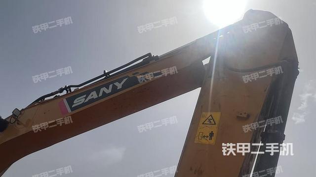 小臂整體右前（工作和回轉(zhuǎn)裝置）