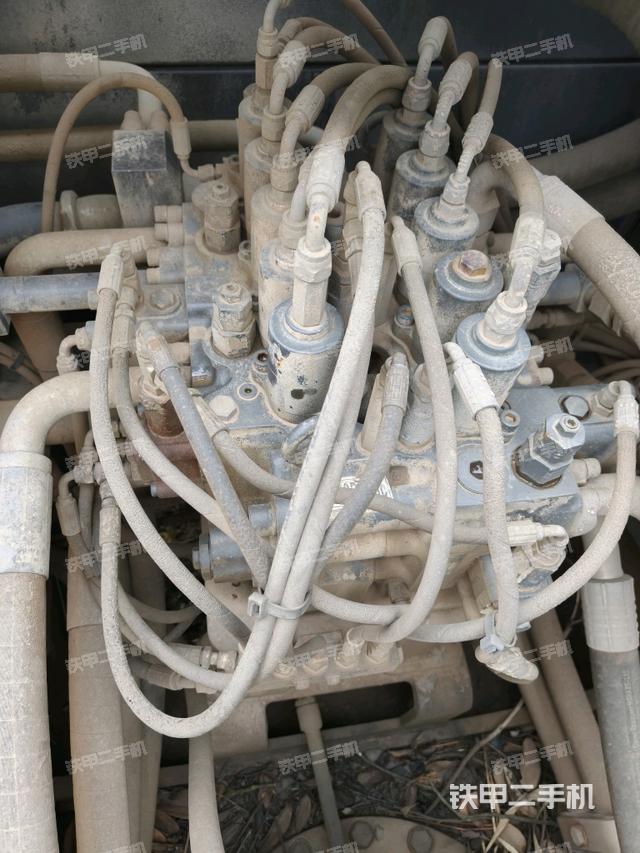 發(fā)動(dòng)機(jī)室(上車部件) 發(fā)動(dòng)機(jī)室(上車部件)