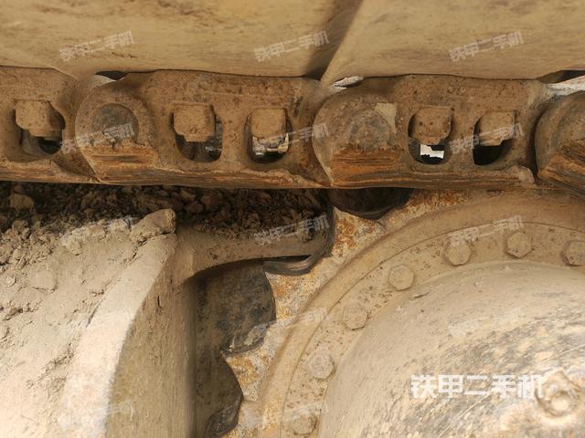 左托鏈輪和鏈筋(行走機構(gòu)) 左托鏈輪和鏈筋(行走機構(gòu))