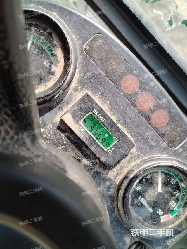 小時(shí)表（駕駛室部分）