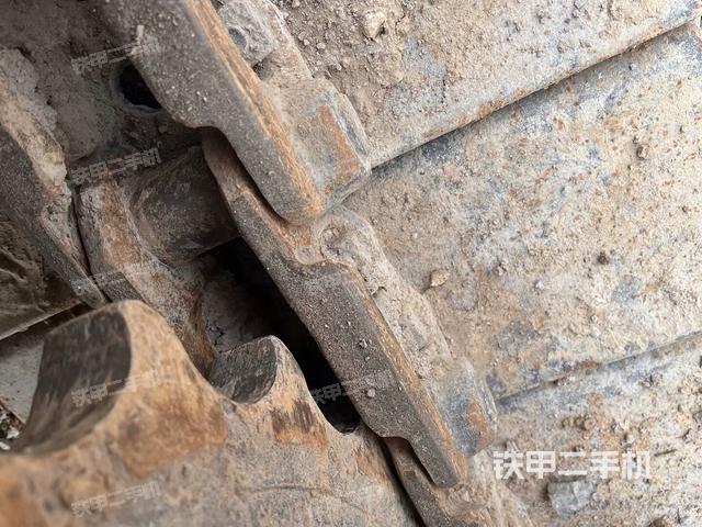 左側(cè)行走馬達蓋板(行走機構) 左側(cè)行走馬達蓋板(行走機構)