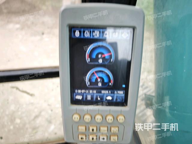 顯示屏?(駕駛室部分) 顯示屏?(駕駛室部分)