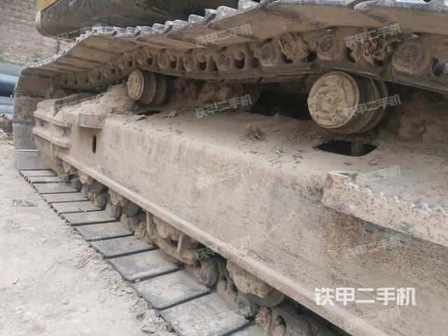 右驅(qū)動(dòng)輪(行走機(jī)構(gòu)) 右驅(qū)動(dòng)輪(行走機(jī)構(gòu))