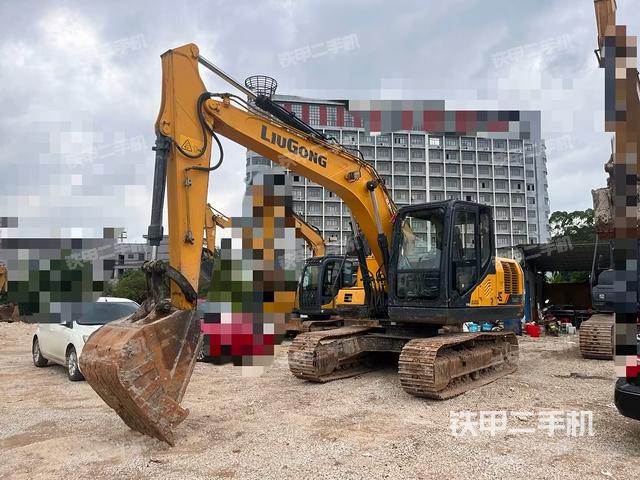柳工CLG913E挖掘機(jī)