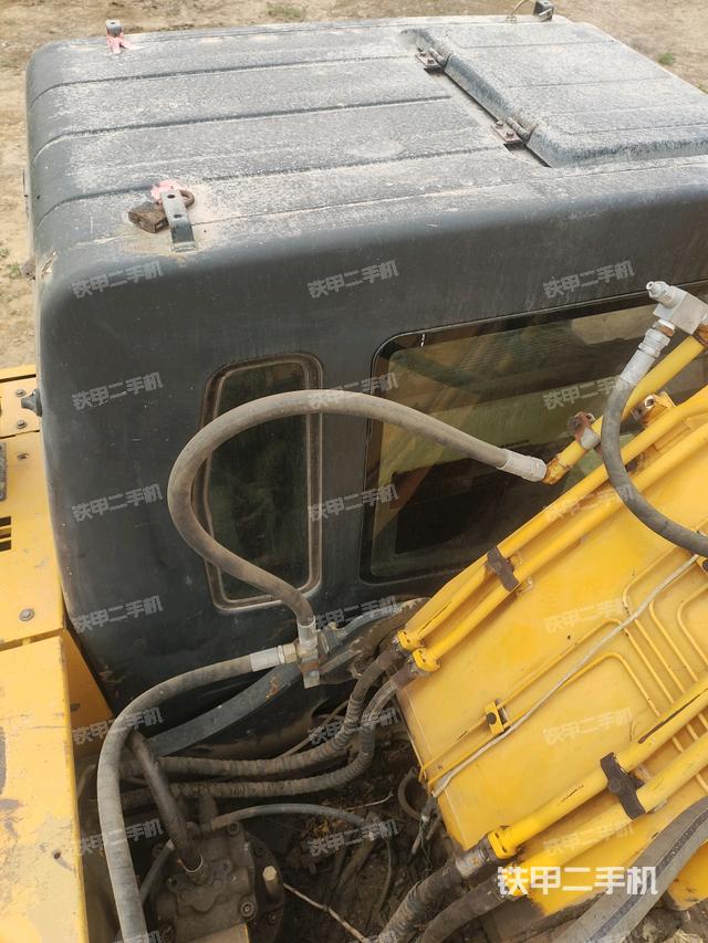 駕駛室頂部俯視(上車部件) 駕駛室頂部俯視(上車部件)