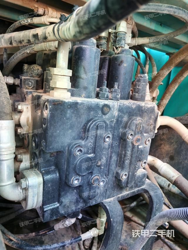 分配閥（上車部件）