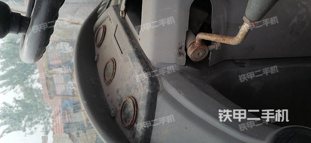 駕駛室操作臺（整機外觀及大件）