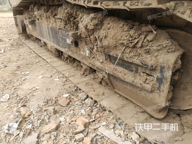 右侧行走马达盖板（行走机构）