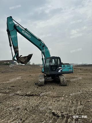 西安神钢SK200-8挖掘机实拍图片