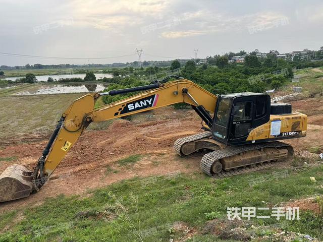 三一重工SY200C挖掘機