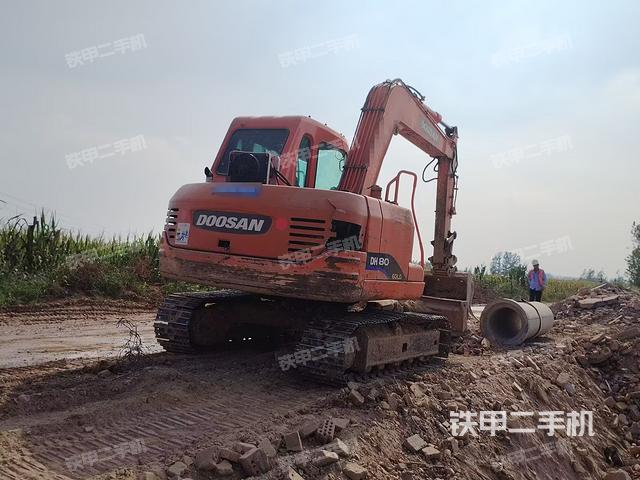 右后45(整機外觀) 右后45(整機外觀)