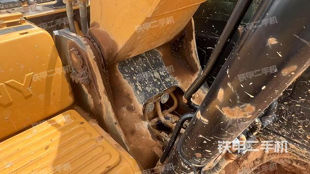 大臂根部?斜視（工作和回轉(zhuǎn)裝置）