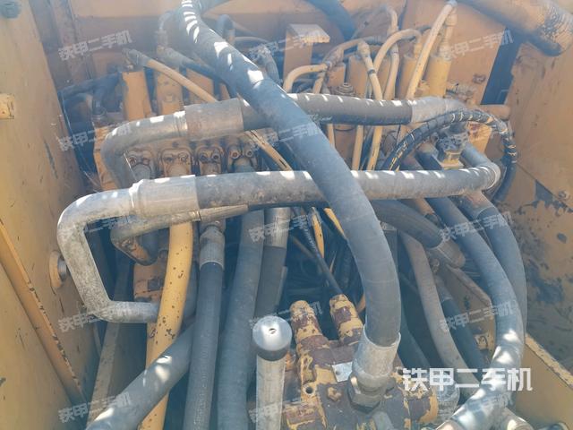 分配阀(上车部件) 分配阀(上车部件)